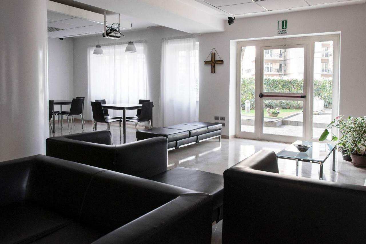 Preziosissimo Sangue Bed & Breakfast Rome Exterior photo